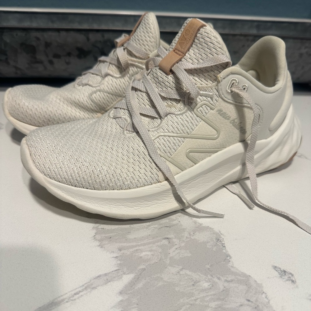New Balance Women's Cream Sneakers
